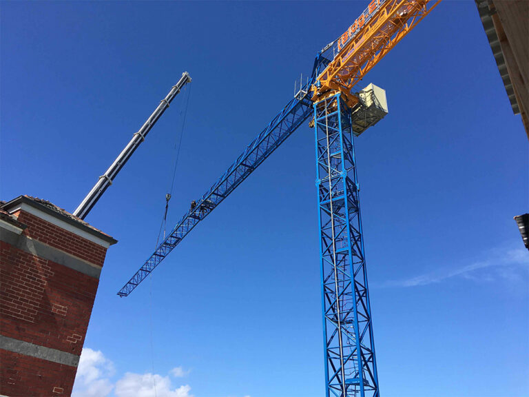 Tower Crane Installed at 101 Grey Street